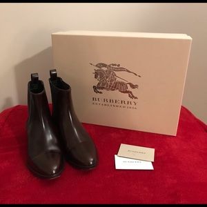 Burberry Equestrian Tallow Ankle Boot - Size 36